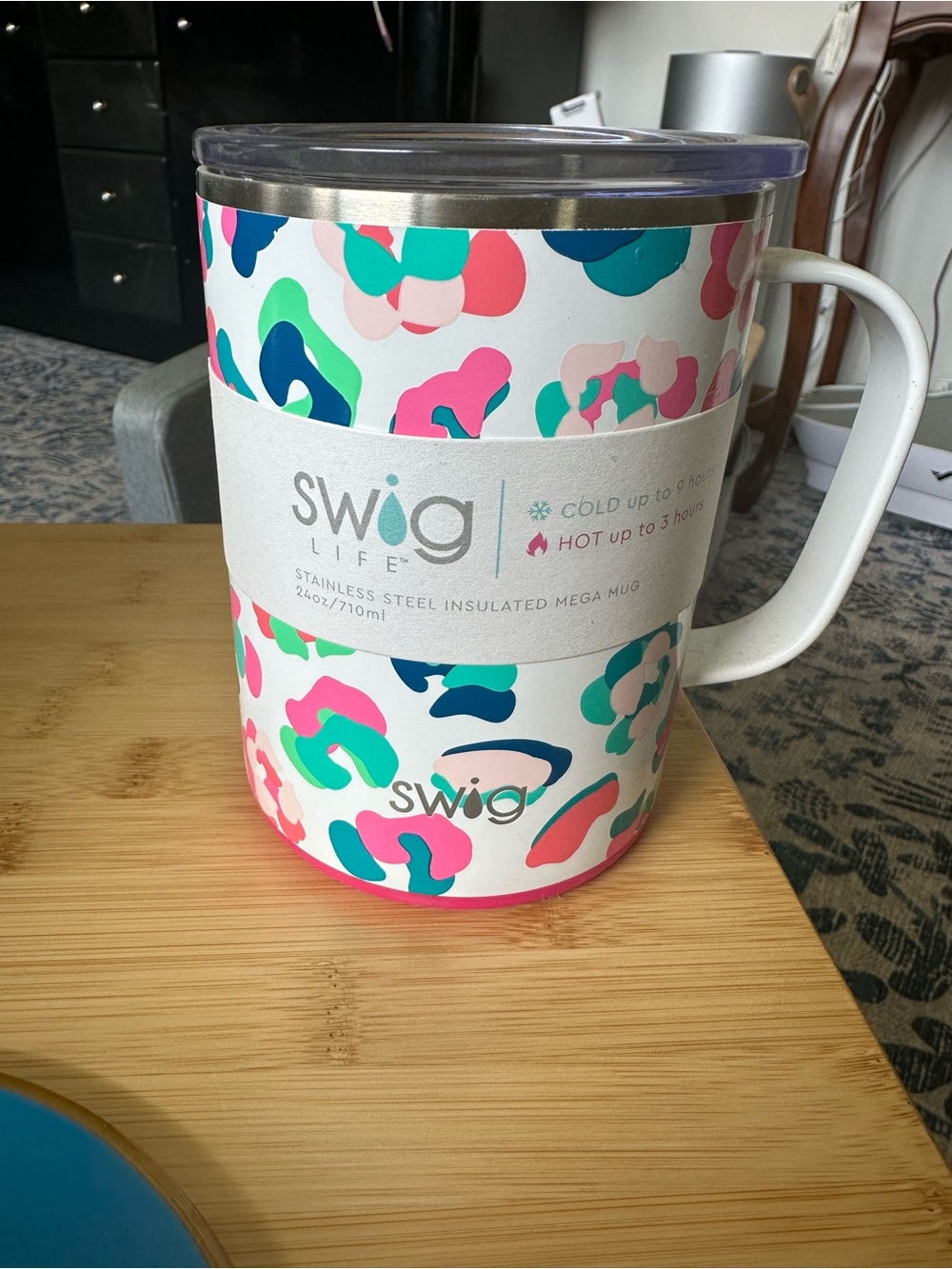Swig Life Insulated Mega Mug in Party Animal Print